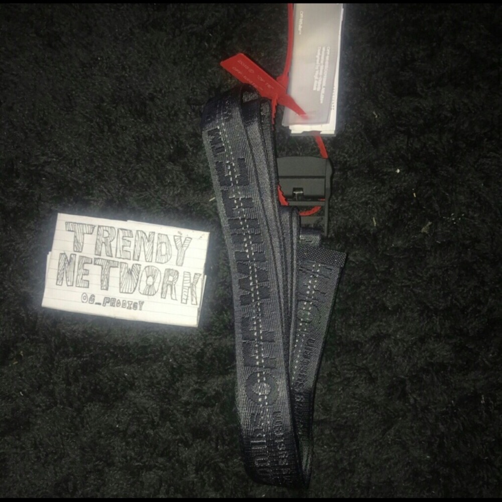 Off White Black industrial belt